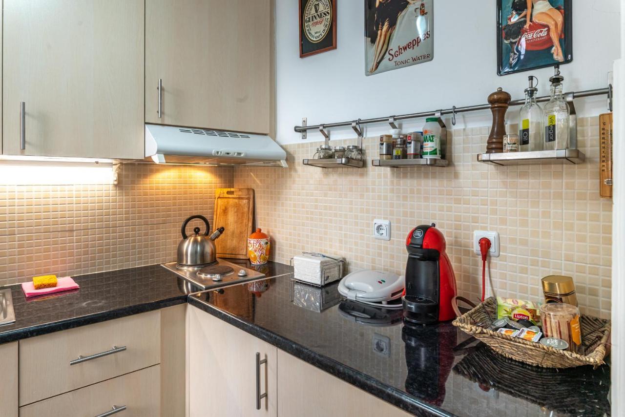 Great 35 Sq M Studio On 1St Floor In Bohemian Psyri In Athens' Historic Center-In Vivo Apartments Exterior foto