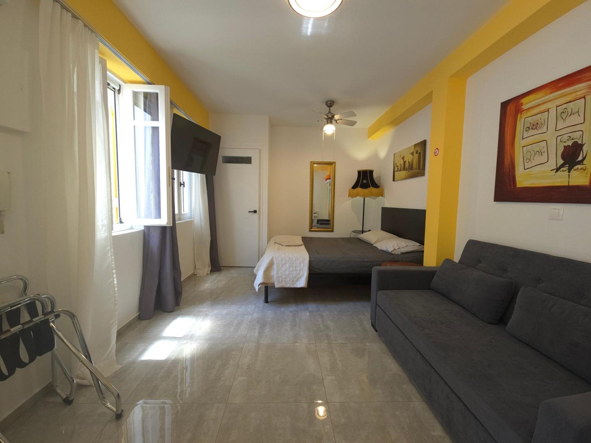 Great 35 Sq M Studio On 1St Floor In Bohemian Psyri In Athens' Historic Center-In Vivo Apartments Exterior foto